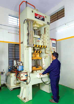 Hydro-Pneumatic Press